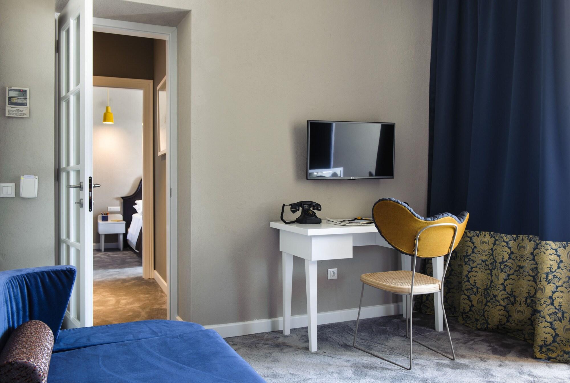 XII Century Heritage Hotel Τρογκίρ Εξωτερικό φωτογραφία