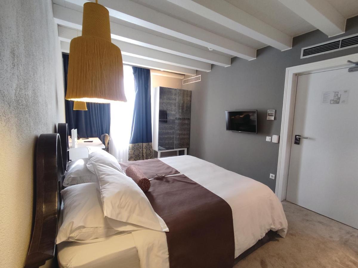 XII Century Heritage Hotel Τρογκίρ Εξωτερικό φωτογραφία